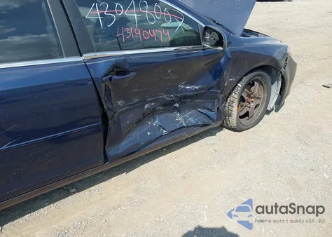 2010 Chevrolet Malibu Ls from USA, damaged, VIN 1G1ZB5EB1AF312117